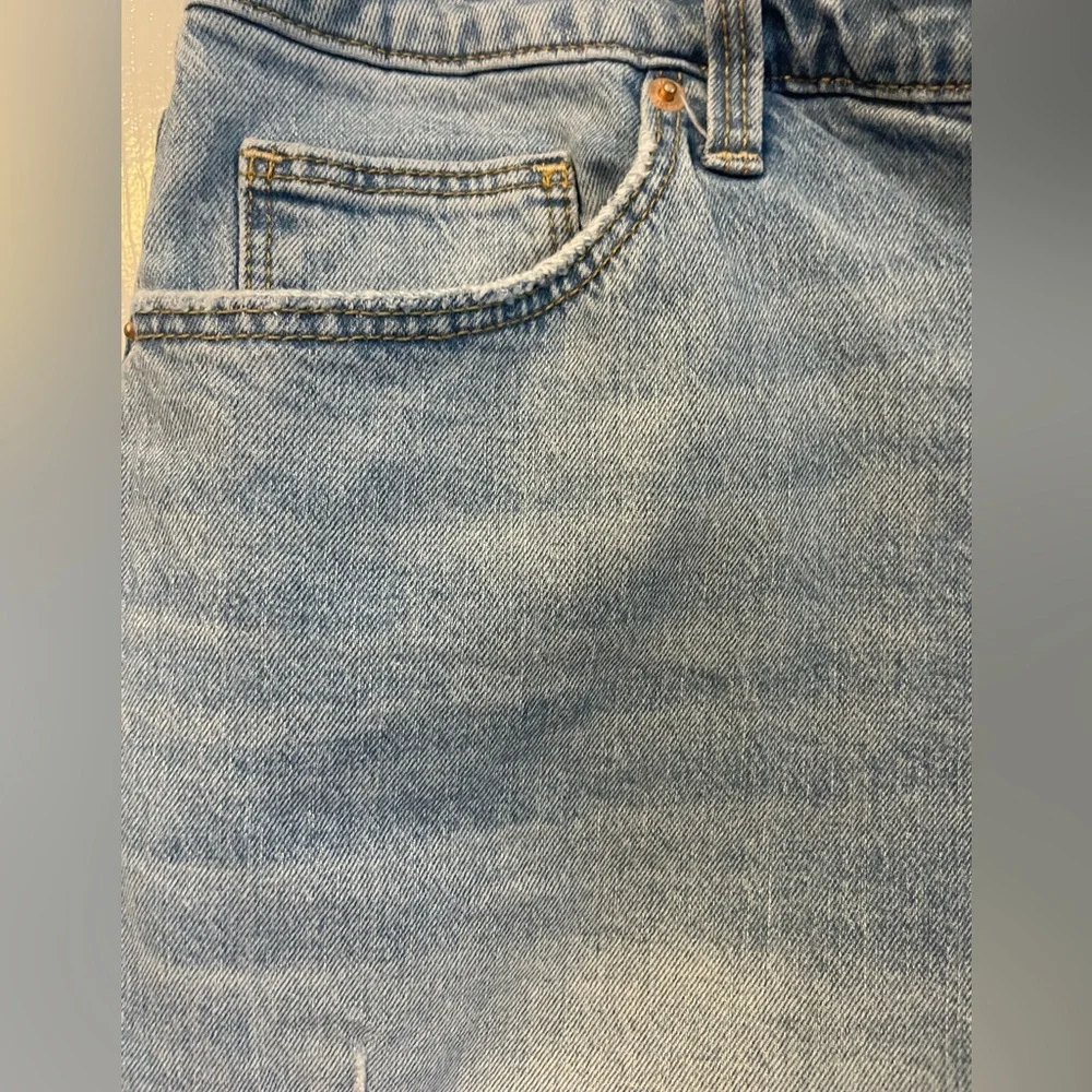Universal Thread Vintage Midi Button Fly 4” Denim Shorts 16/33R - Picture 7 of 7